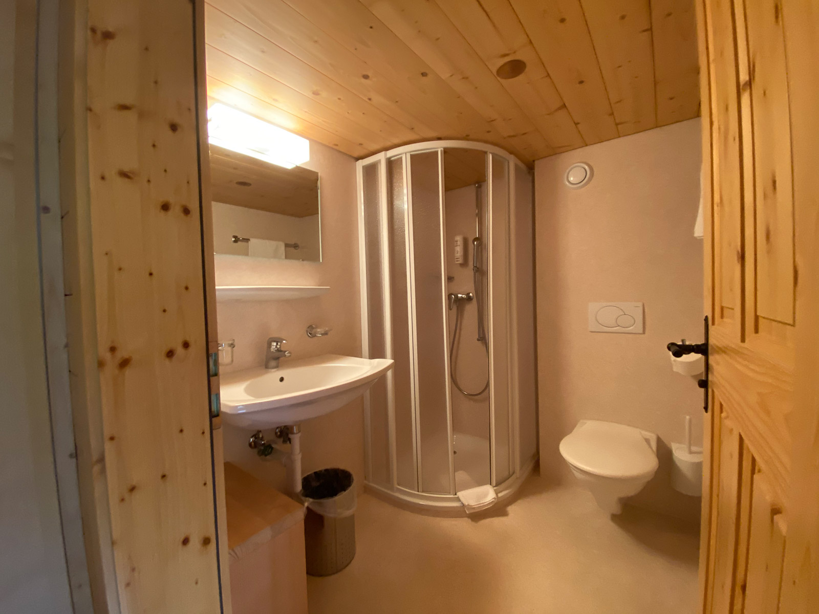 Standard single room